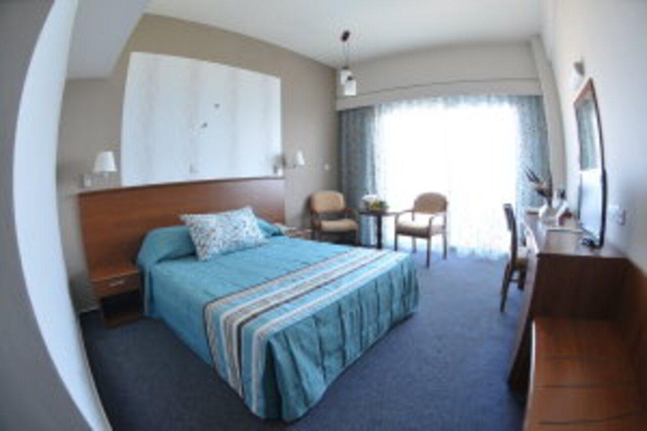 Sentido Kouzalis Beach Hotel Protaras Bagian luar foto