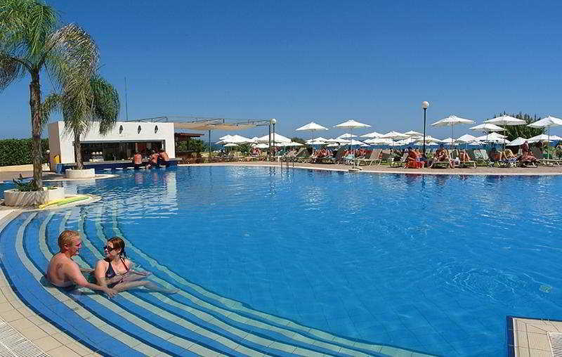 Sentido Kouzalis Beach Hotel Protaras Bagian luar foto